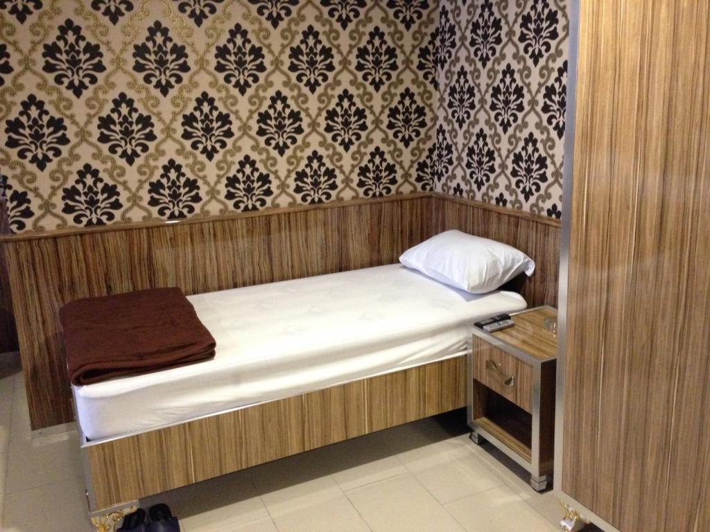 Istiklal Hotel シャンルウルファ エクステリア 写真