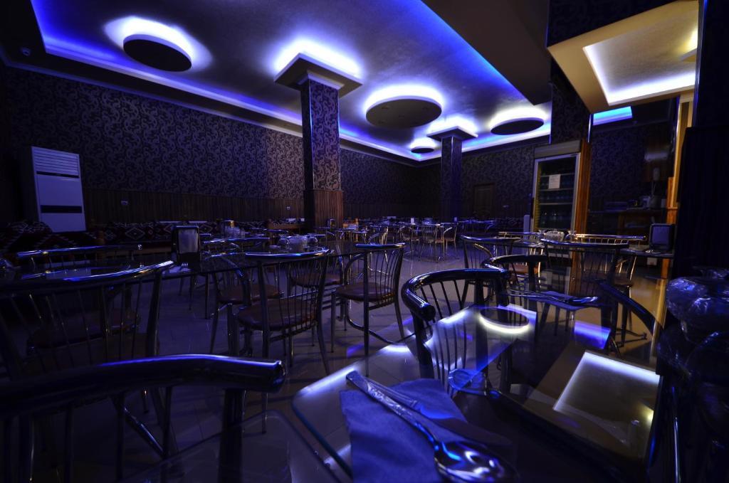 Istiklal Hotel シャンルウルファ エクステリア 写真
