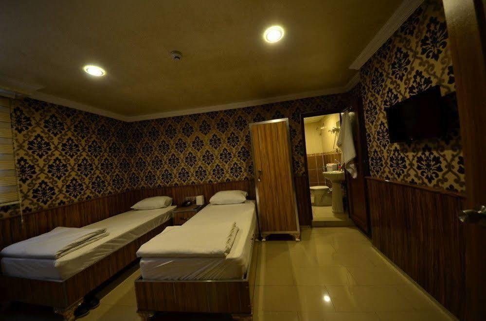 Istiklal Hotel シャンルウルファ エクステリア 写真