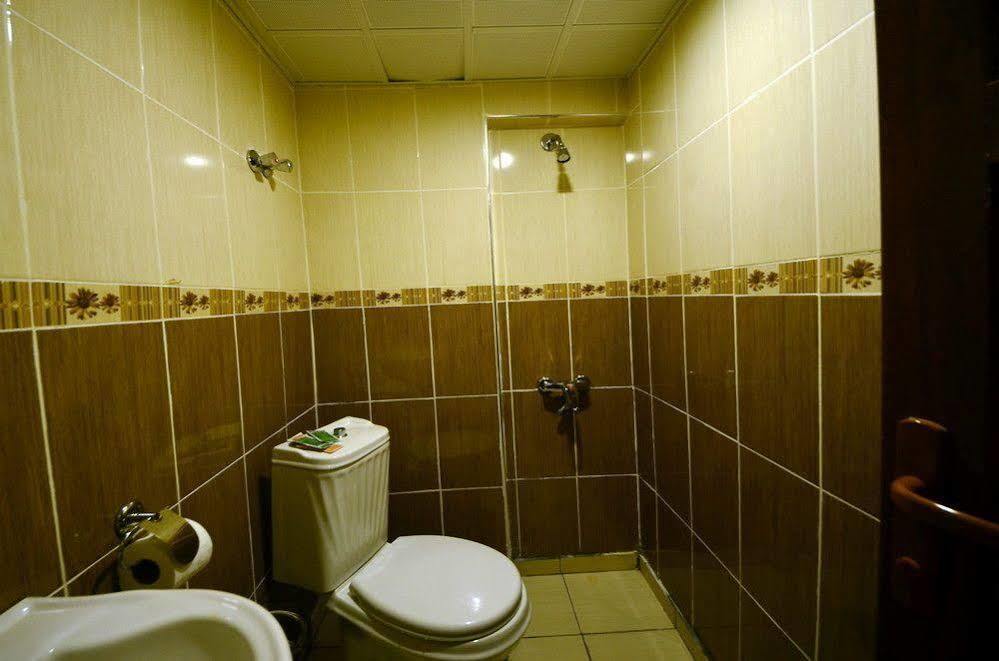 Istiklal Hotel シャンルウルファ エクステリア 写真